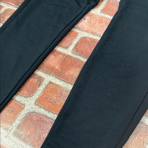 Gymshark Black Athletic Jogger Pants - Picture 5 of 8